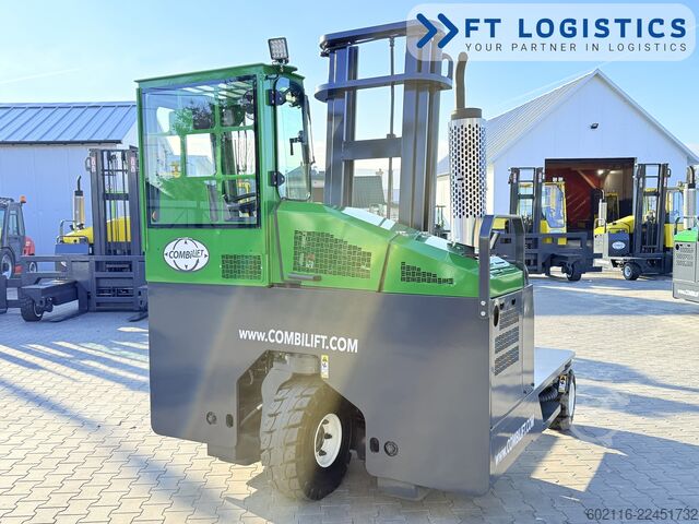 Carretilla retráctil de 4 vías Combilift C5000L GAS DUPLEX 4100 POSITIONER CABIN
