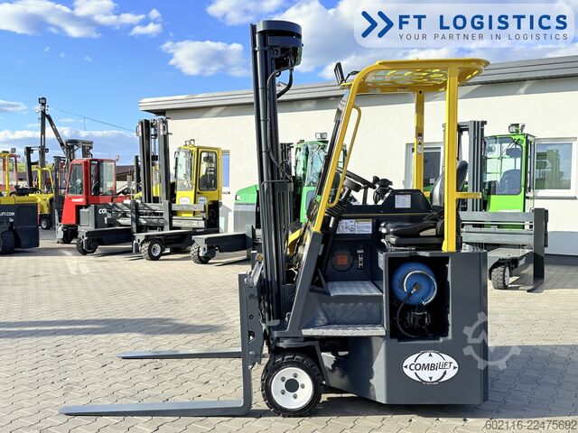 Forklift empat arah Combilift CB2500 GAS TRIPLEX 6000 FREE-LIFT