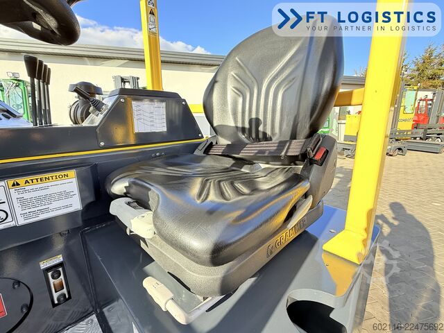 Forklift empat arah Combilift CB2500 GAS TRIPLEX 6000 FREE-LIFT