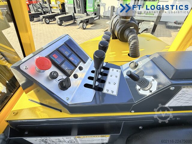 Forklift empat arah Combilift CB2500 GAS TRIPLEX 6000 FREE-LIFT