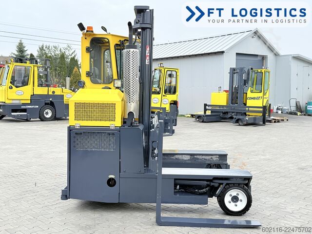 Stivuitor cu patru direcții Combilift C3000 GAS DUPLEX 4100 WIDE POSITIONER