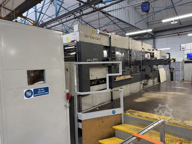 Máquina de corte e vinco Bobst SP102CER