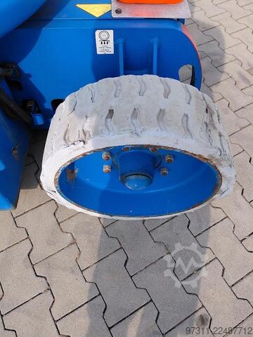Ledad teleskopisk arbetsplattform Genie Z-30/20N RJ
