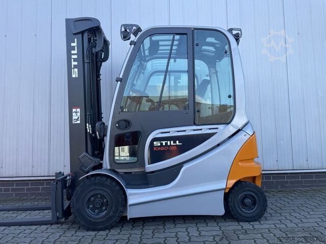 Elektrisk 4 -hjulig gaffeltruck Still RX60-25 | Nur 3.655 Bst.