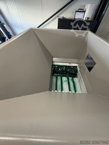 Mesin pengolahan plastik RSS Recycling Shredders Solutions 