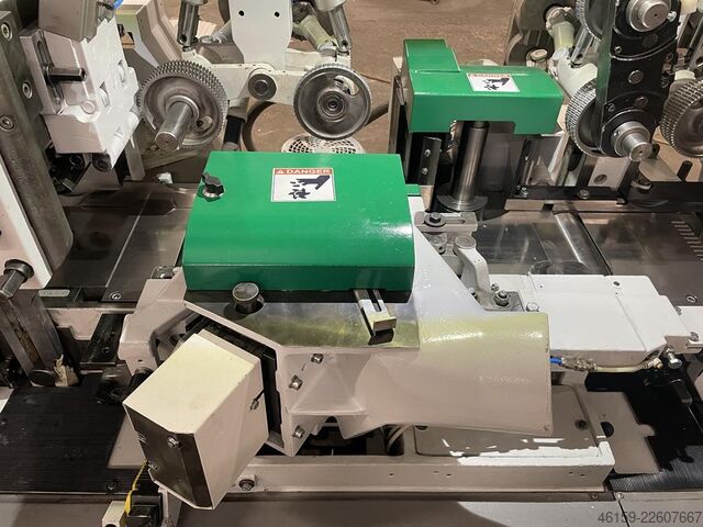 Moulder WEINIG HYDROMAT 1000 + MECHANISATION