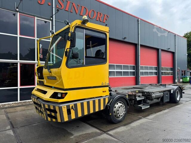 Terminal tractor Terberg BC 182