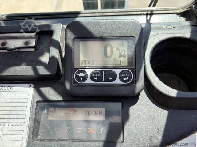  Toyota 02-8FGF25 2500 kg LPG heftruck