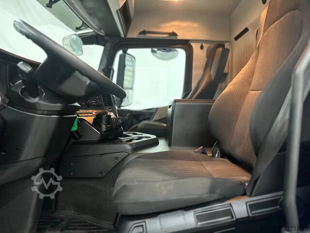 Стандарт-СЗМ Mercedes-Benz Antos 1833 AIRCO / 352385 km
