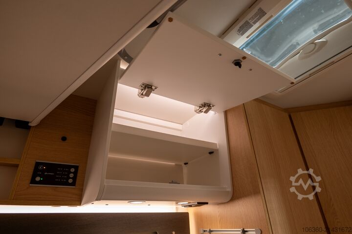 SUNLIGHT T 58 ADVENTURE semi-integral nuevo SUNLIGHT T 58 Adventure