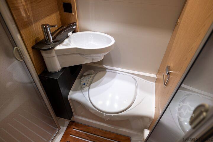 SUNLIGHT T 58 ADVENTURE semi-integral nuevo SUNLIGHT T 58 Adventure