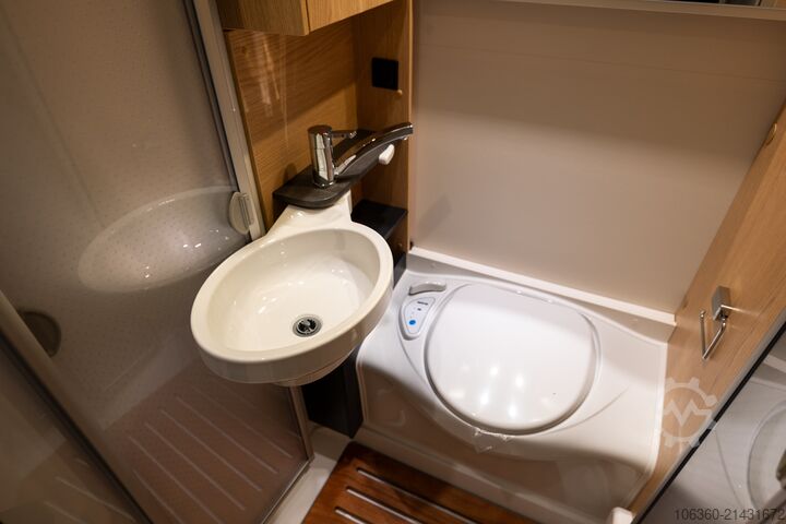 SUNLIGHT T 58 ADVENTURE semi-integral nuevo SUNLIGHT T 58 Adventure