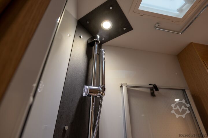 SUNLIGHT T 58 ADVENTURE semi-integral nuevo SUNLIGHT T 58 Adventure