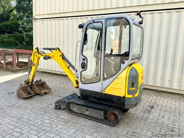 Miniekskavaator WACKER Neuson ET16 / 2019 BJ / 1.520 H / 3x Löffel