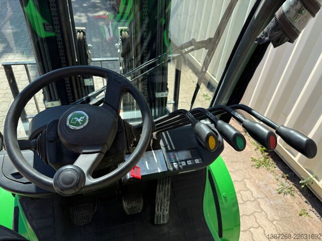 フロントローダーフォークリフト CESAB M330DV Diesel / 3 T  / 2025 BJ / 284 H / Waage