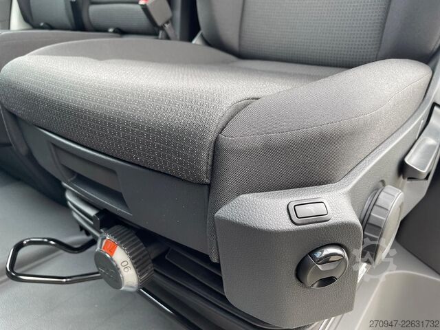 Furgoneta de caja alta MAN TGE 3.180 L4H3 Kasten 4x4 STANDHZ ACC LENKRADHZ