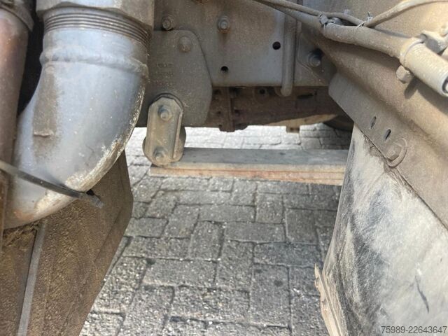รถบรรทุกน้ำมัน Volvo FL6.14 Volume: 9270 L 3 COMPARTMENTS