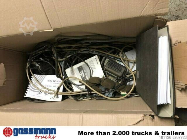 Landmaschine MEDIUM XL-Plus, Müllsammelaufbau, 2 Kammern