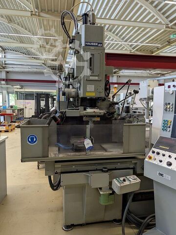 מכונת גריסה מתואמת HAUSER S3 CNC 314