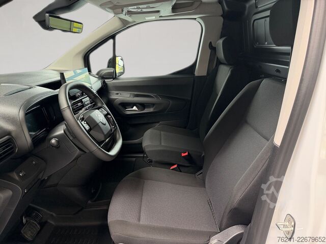 Panelová dodávka Citroën Berlingo Kastenwagen XL Diesel 130 Automatik