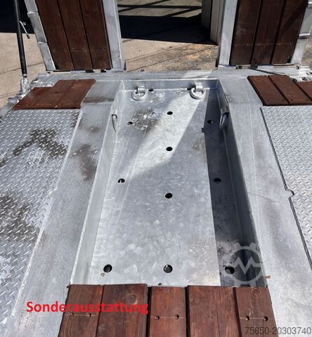 נגרר פלטפורמה נמוכה Möslein T 3-6,60 VB  3 Achs Tieflader, Luftgefedert