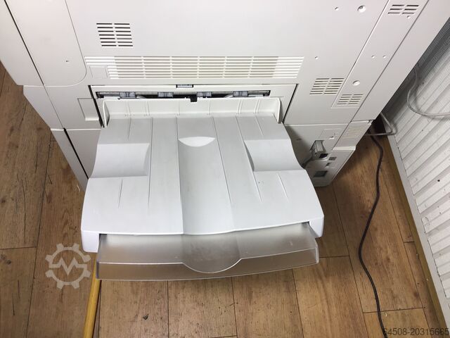 XEROX C60 với FIERY EX-i C60/70 tích hợp bên trong XEROX XEROX Digital Color Press C60