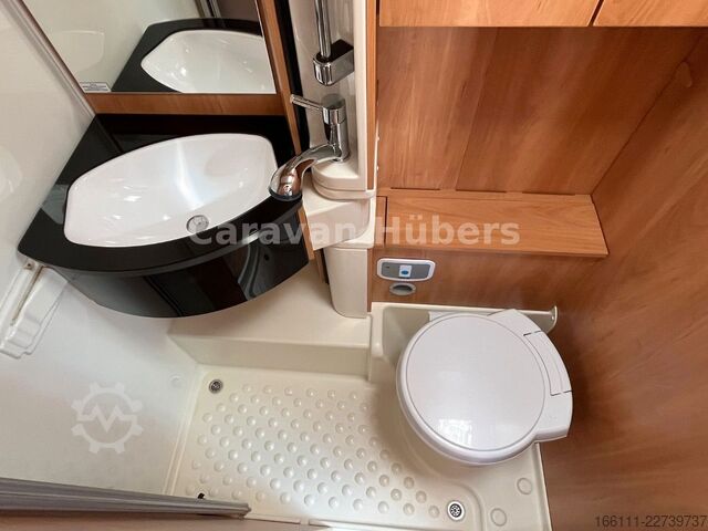 Pusiau integruotas kemperis DETHLEFFS GlobeBus T011 - Automatik - Festbett - Klima -