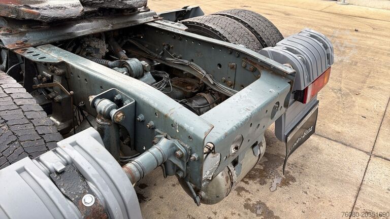 Estándar-SZM Mercedes-Benz AXOR 1843 (BOITE MANUELLE / MANUAL GEARBOX)