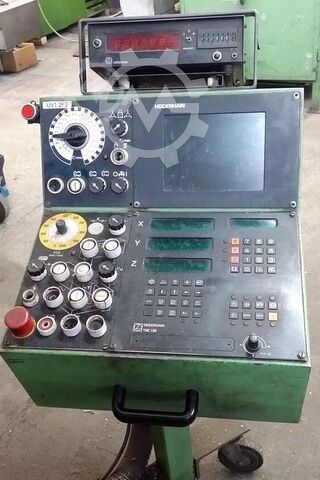 Glodalica za alate - univerzalna MAHO MH-C 900P