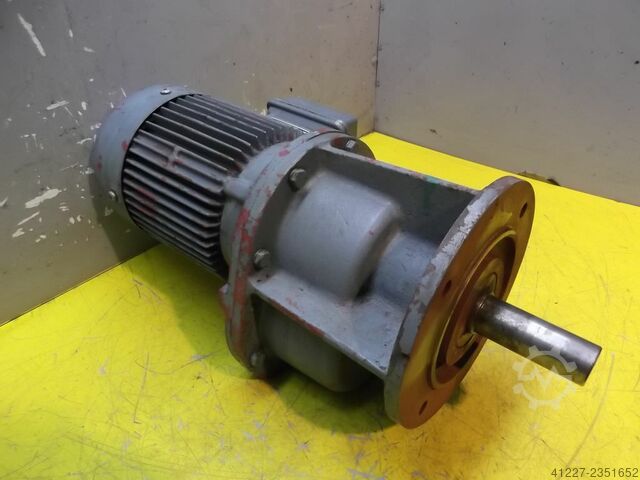 Menjač motor 0,75 kW 50 obrtaja BAUER DKF841AH/200L