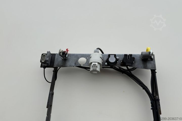 Semirremolque caja  SGL290 Koffer/HB / Swiss-Vehicle