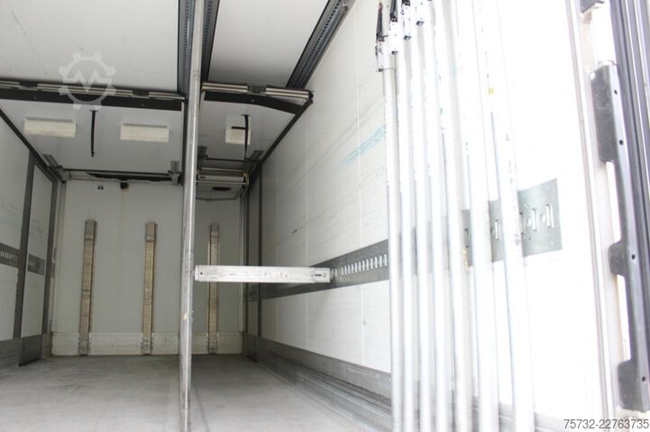 Camión frigorífico Mercedes-Benz Atego 1524 E6 CS 1250MT Bi Multi-Temp Türen+LBW