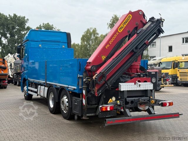 Düz kasa kamyon MERCEDES-BENZ ACTROS 2545 6x2 Pritsche Kran Palfinger PK20001K