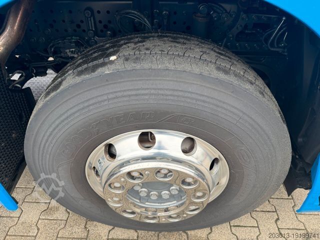 Düz kasa kamyon MERCEDES-BENZ ACTROS 2545 6x2 Pritsche Kran Palfinger PK20001K