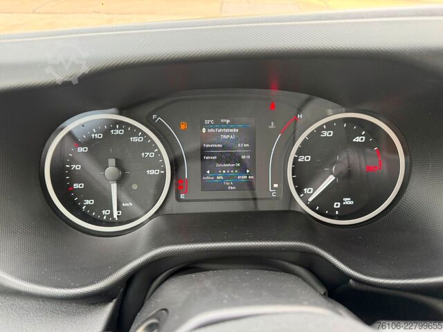 패널 밴 IVECO Daily 35S14 Hi-Matic Kastenwagen *Klima*Tempomat