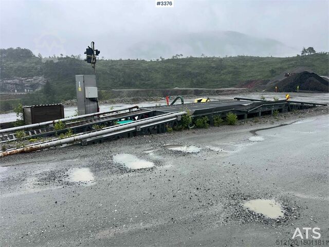 Komplett lite brukt vaskeanlegg for lastebiler Komplett lite brukt vaskeanlegg for lastebiler