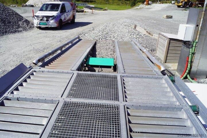 Komplett lite brukt vaskeanlegg for lastebiler Komplett lite brukt vaskeanlegg for lastebiler