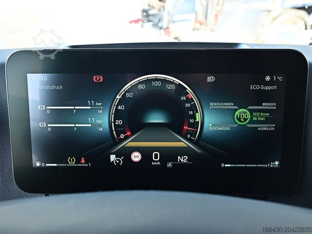 Rúmmá traktor eining Mercedes-Benz Actros 1851 LSnRL 4x2 LowLiner höhenverst Sattelkupplung