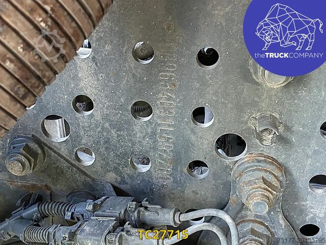 Estándar-SZM Mercedes-Benz Actros 1942