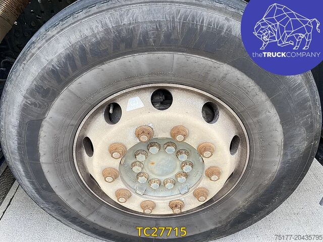 Estándar-SZM Mercedes-Benz Actros 1942