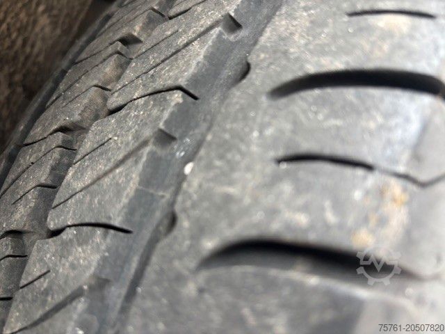 ואן גבוה-גג IVECO Daily 35S15