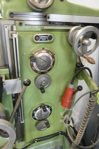 Gereedschapfreesmachine Deckel FP2