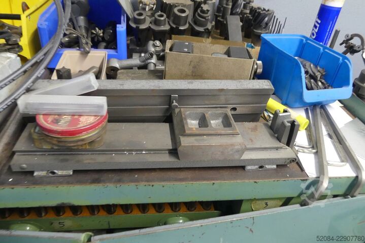 Gereedschapfreesmachine Deckel FP2