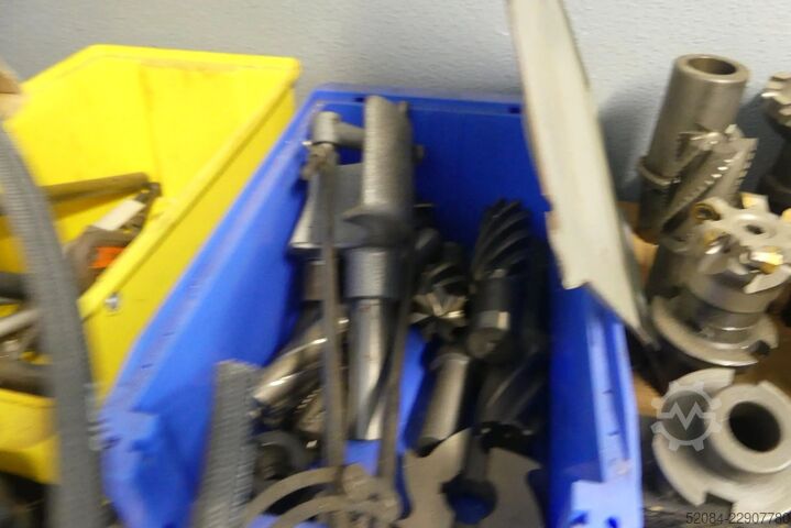 Gereedschapfreesmachine Deckel FP2