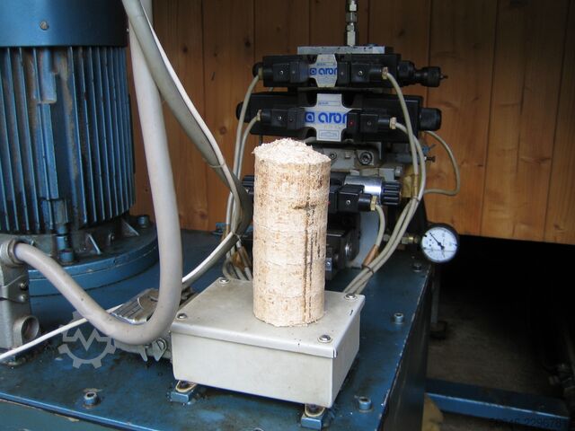 Stationary extraction system Nestro Nestro Absaug und Brikettieranlage