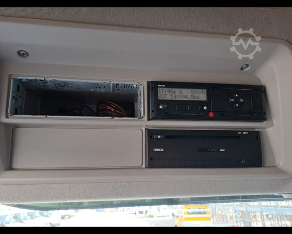 Đầu kéo tiêu chuẩn IVECO AS260 - AS260SY/FP-CM