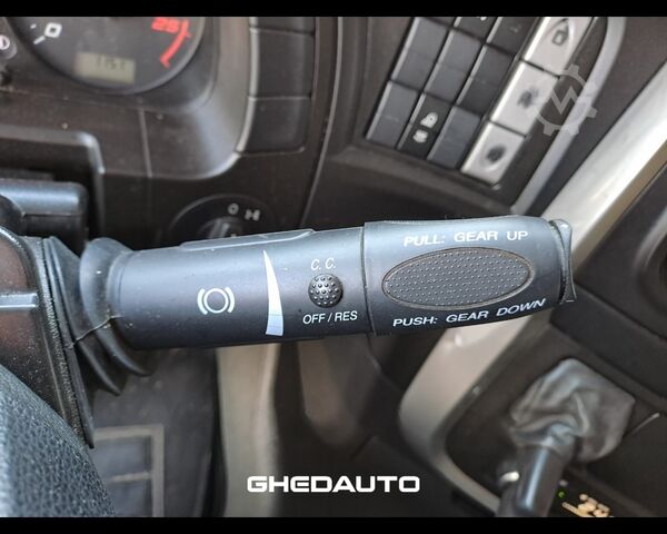 Đầu kéo tiêu chuẩn IVECO AS260 - AS260SY/FP-CM