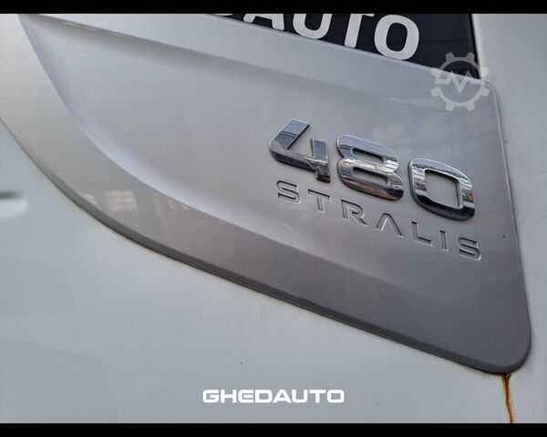 Đầu kéo tiêu chuẩn IVECO AS260 - AS260SY/FP-CM