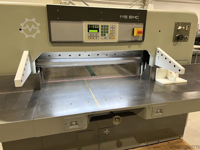 Papīra griešanas mašīna Polar Mohr 115 EMC