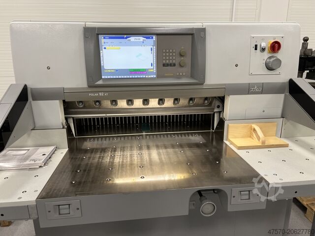 Papīra griešanas mašīna Polar Mohr 92XT Paper Cutting Guillotine